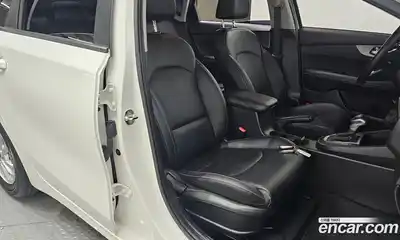 Kia K3 2019 1.6 Автомат в Москве № 1173252, миниатюра 11