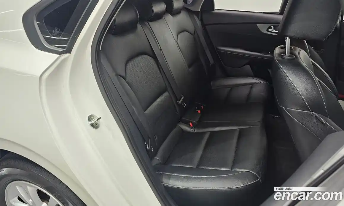 Kia K3 2019 1.6 Автомат в Москве № 1173252, фото 12