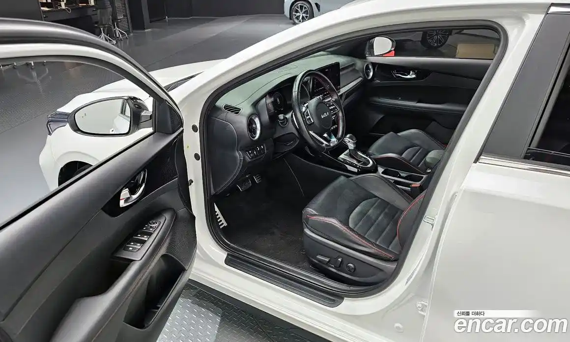 Kia K3 2022 1.6 Автомат в Москве № 1173256, фото 11