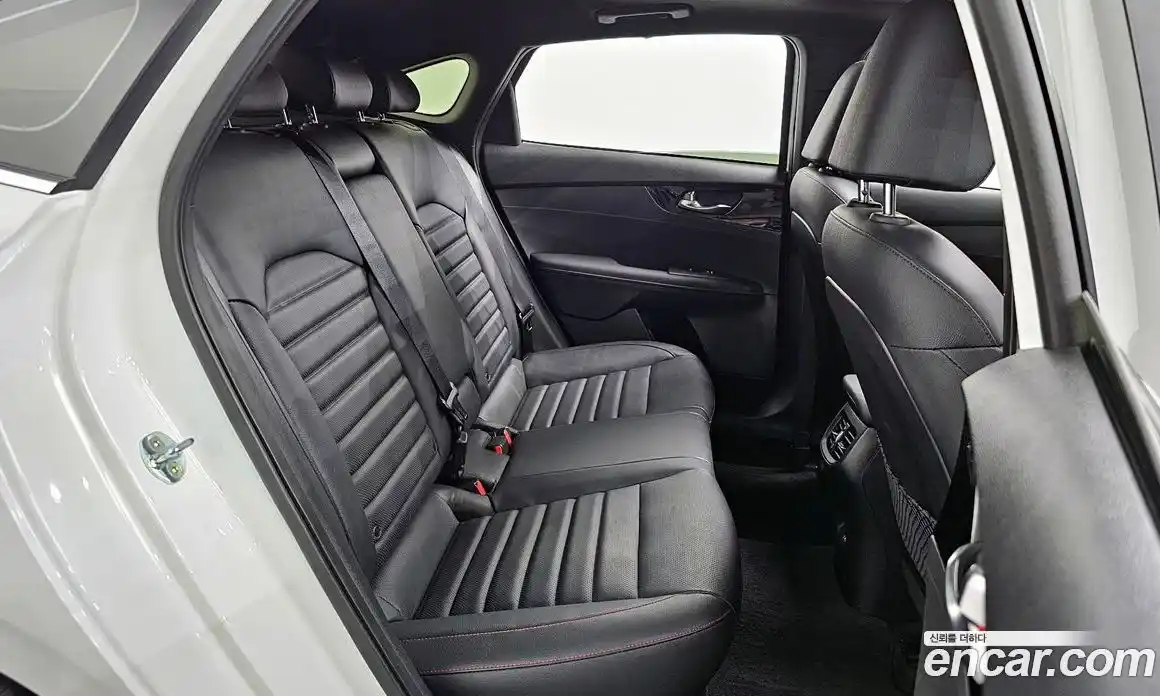 Kia K3 2022 1.6 Автомат в Москве № 1173256, фото 12