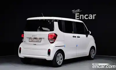 Kia Ray 2022 1.0 Автомат в Москве № 1173277, миниатюра 2