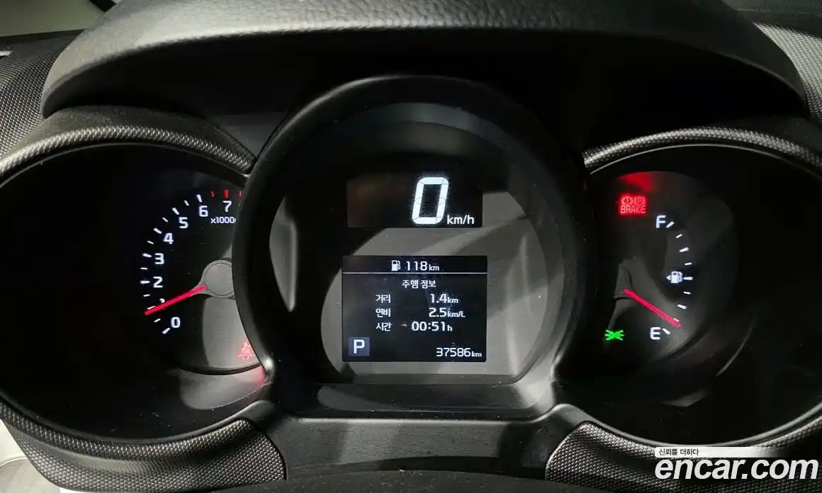 Kia Ray 2022 1.0 Автомат в Москве № 1173277, фото 8