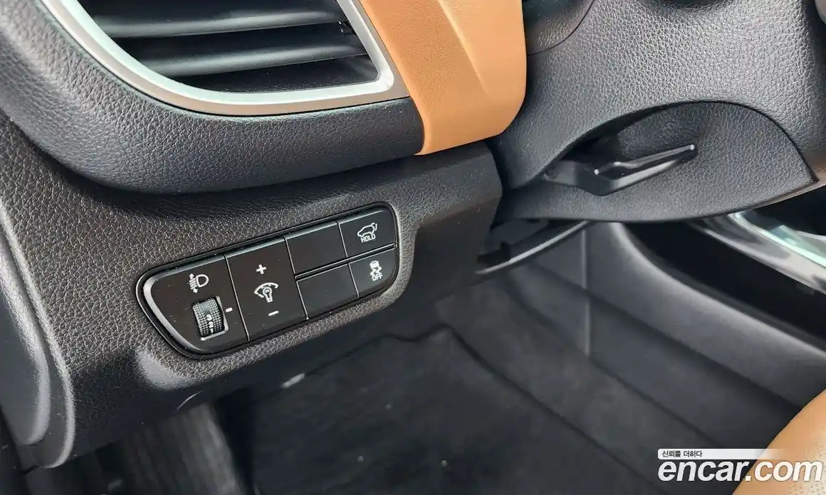 Kia Seltos 2023 1.6 Автомат в Москве № 1173282, фото 14