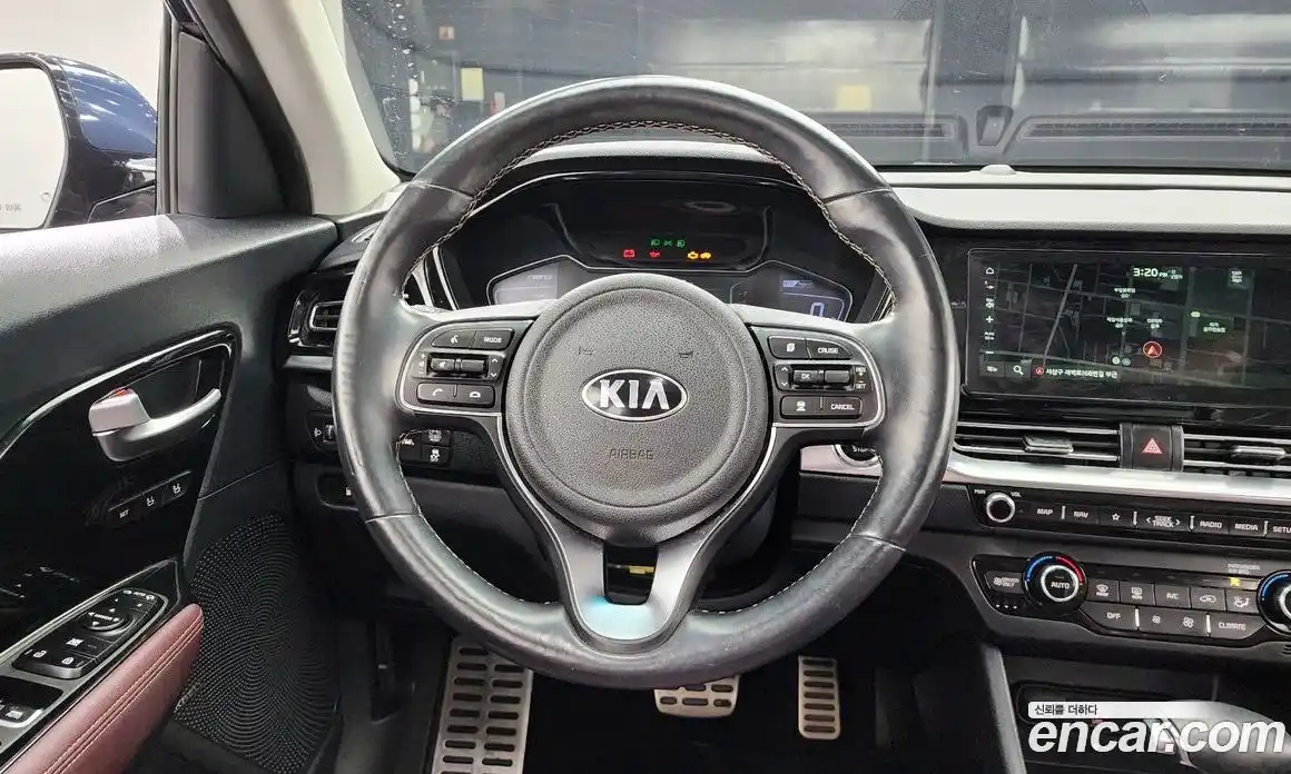 Kia Niro 2020 1.6 гидро в Москве № 1173285, фото 14