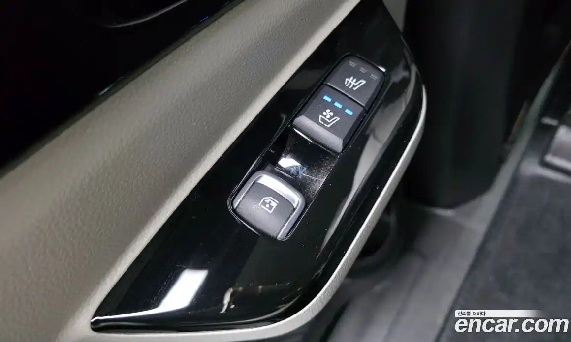 Kia Canival 2021 3.5 Автомат в Москве № 1173297, фото 19