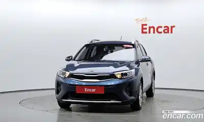 Kia Stonic 2018 1.4 Автомат в Москве № 1173304, миниатюра 2
