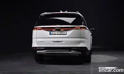 Kia Canival 2023 3.5 Автомат в Москве № 1173310, миниатюра 3