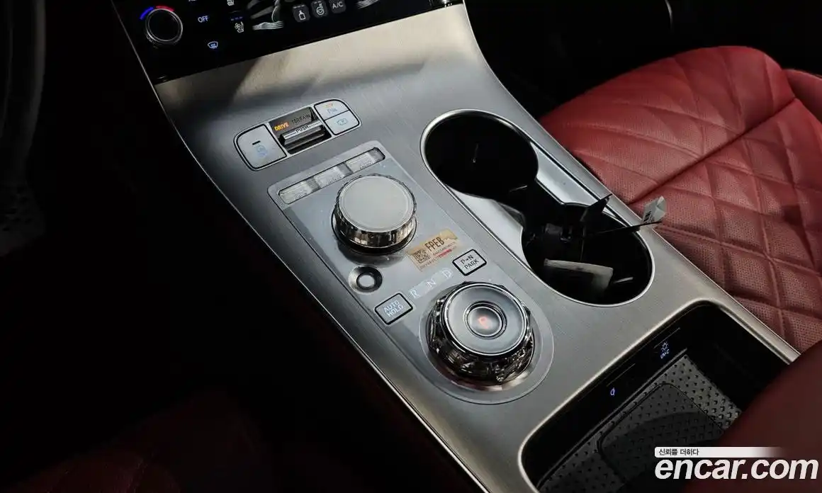 Genesis GV70 2025 3.5 Классический в Москве № 1173344, фото 9