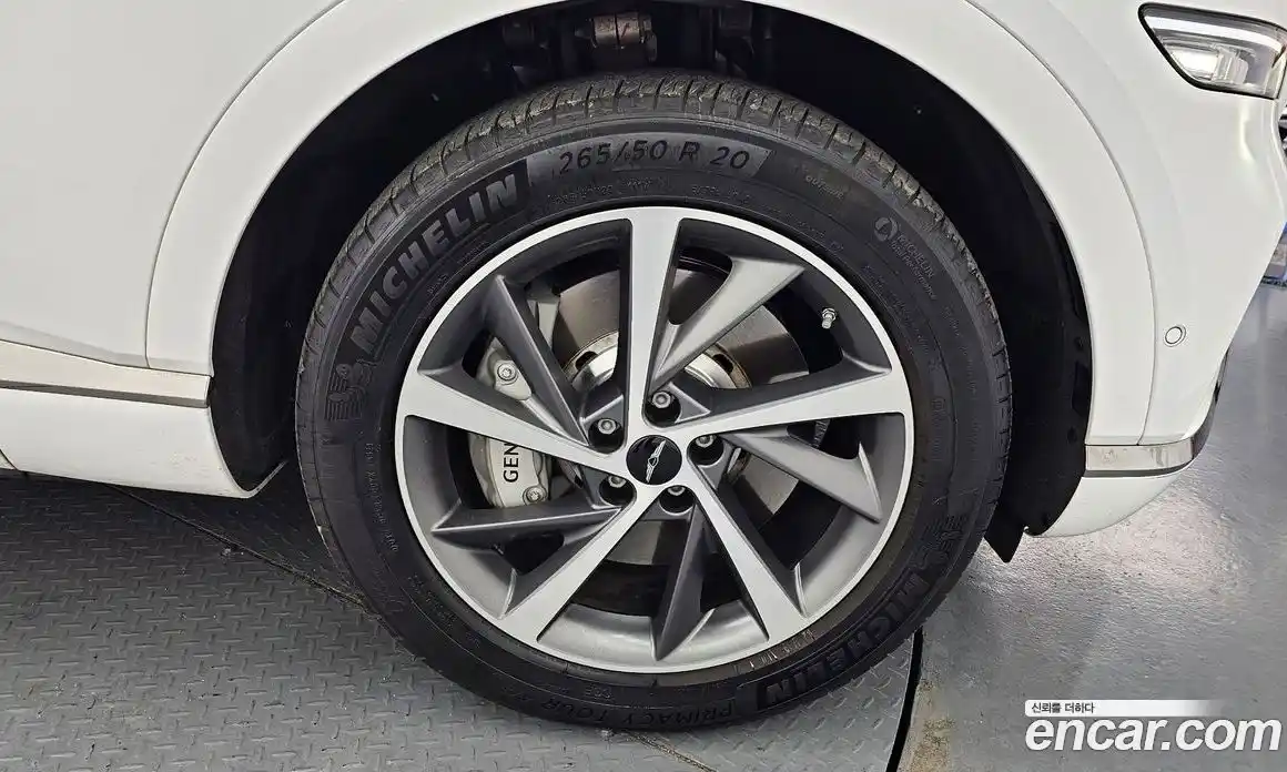 Genesis GV80 2024 2.5 Автомат в Москве № 1173352, фото 5