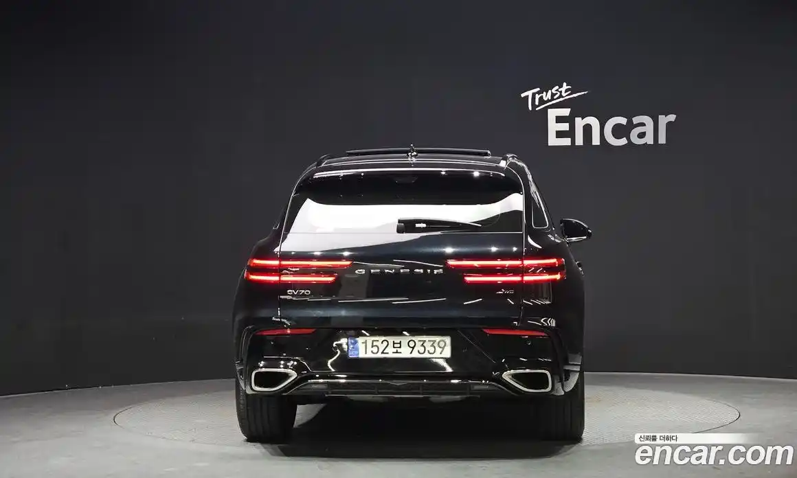 Genesis GV70 2024 2.5 Автомат в Москве № 1173363, фото 4