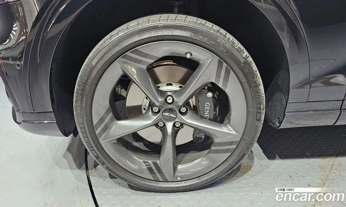 Genesis GV70 2024 2.5 Автомат в Москве № 1173363, фото 5