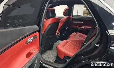 Genesis GV70 2024 2.5 Автомат в Москве № 1173373, миниатюра 11