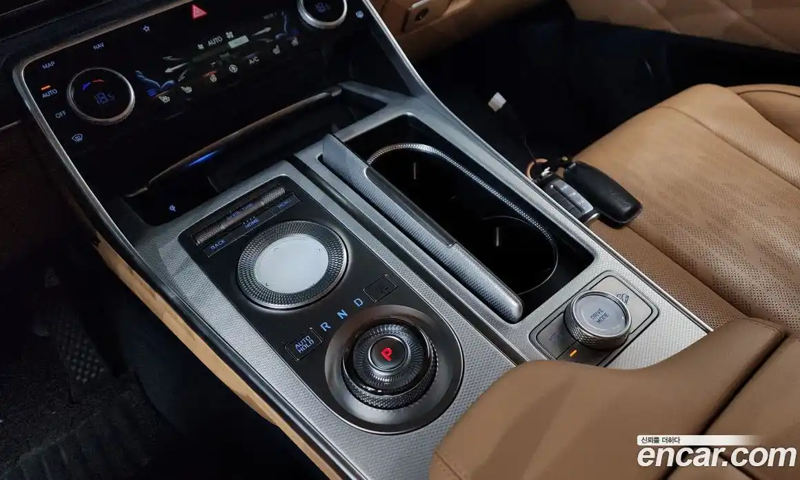 Genesis GV80 2020 2.5 Автомат в Москве № 1173401, фото 9