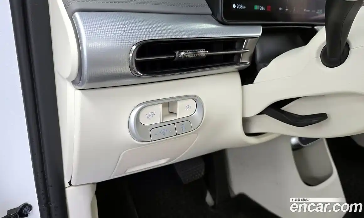 Genesis GV60 2023 0.1 Автомат в Москве № 1173412, фото 16