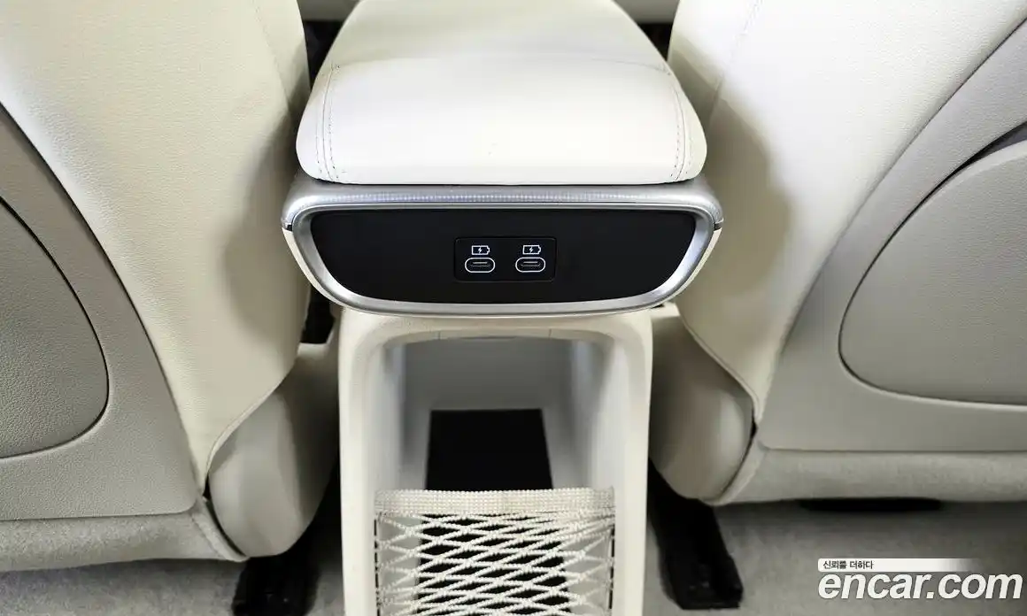 Genesis GV60 2023 0.1 Автомат в Москве № 1173412, фото 19