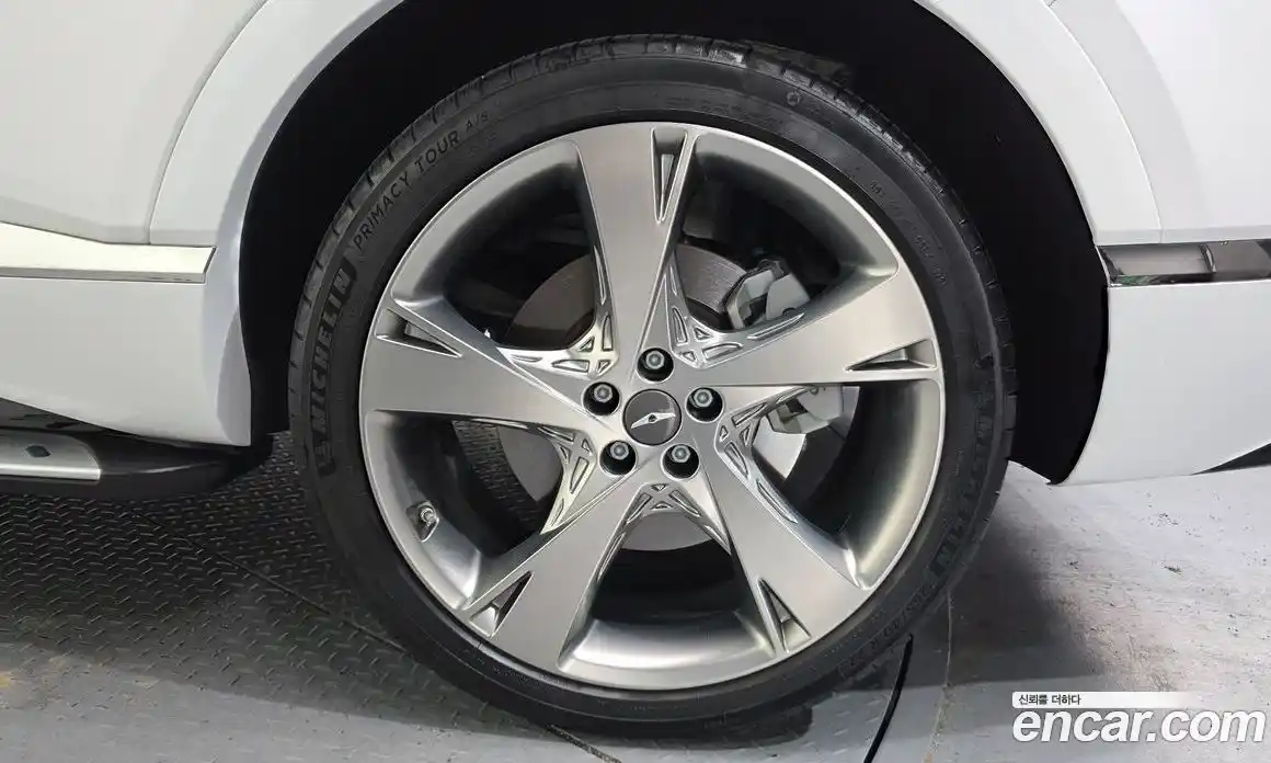 Genesis GV80 2023 3.0 Классический в Москве № 1173423, фото 5