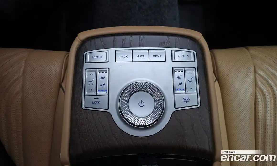 Genesis G80 2022 3.5 Классический в Москве № 1173500, фото 18