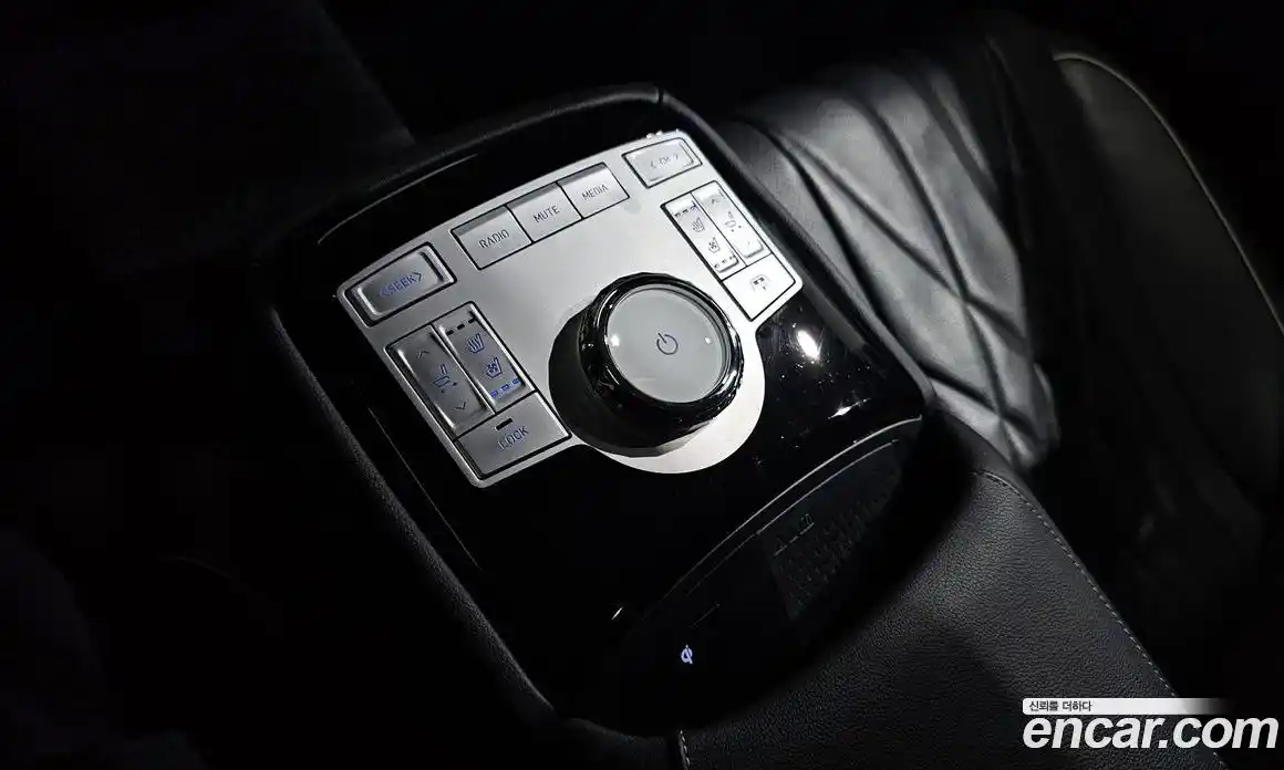 Genesis G80 2023 2.5 гидро в Москве, фото 18