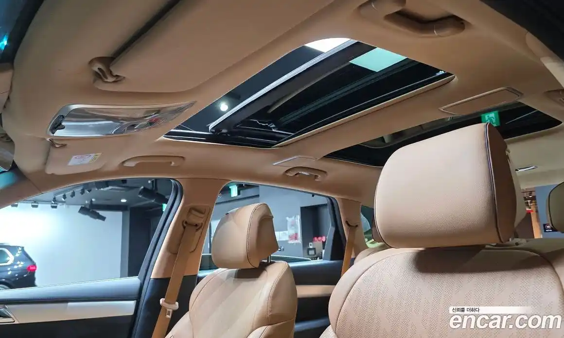 Genesis GV80 2023 2.5 Автомат в Москве № 1173542, фото 19