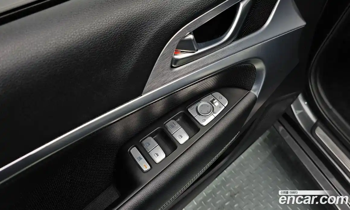 Genesis G70 2019 2.0 гидро в Москве № 1173552, фото 19