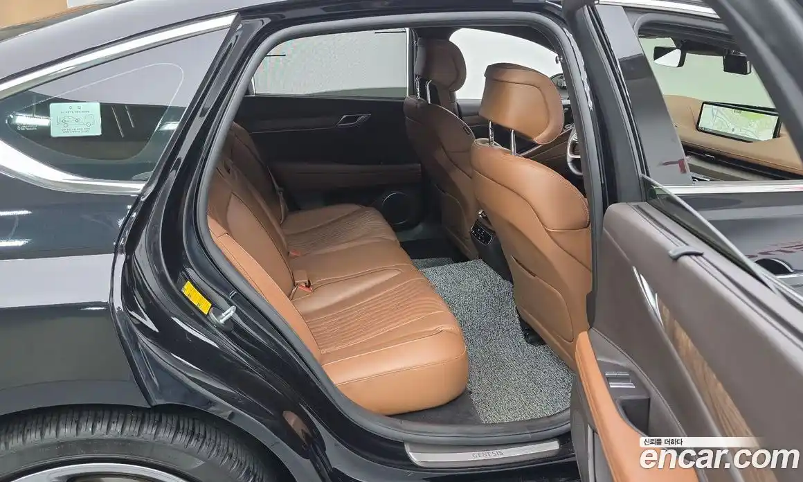 Genesis G80 2023 2.5 гидро в Москве, фото 12