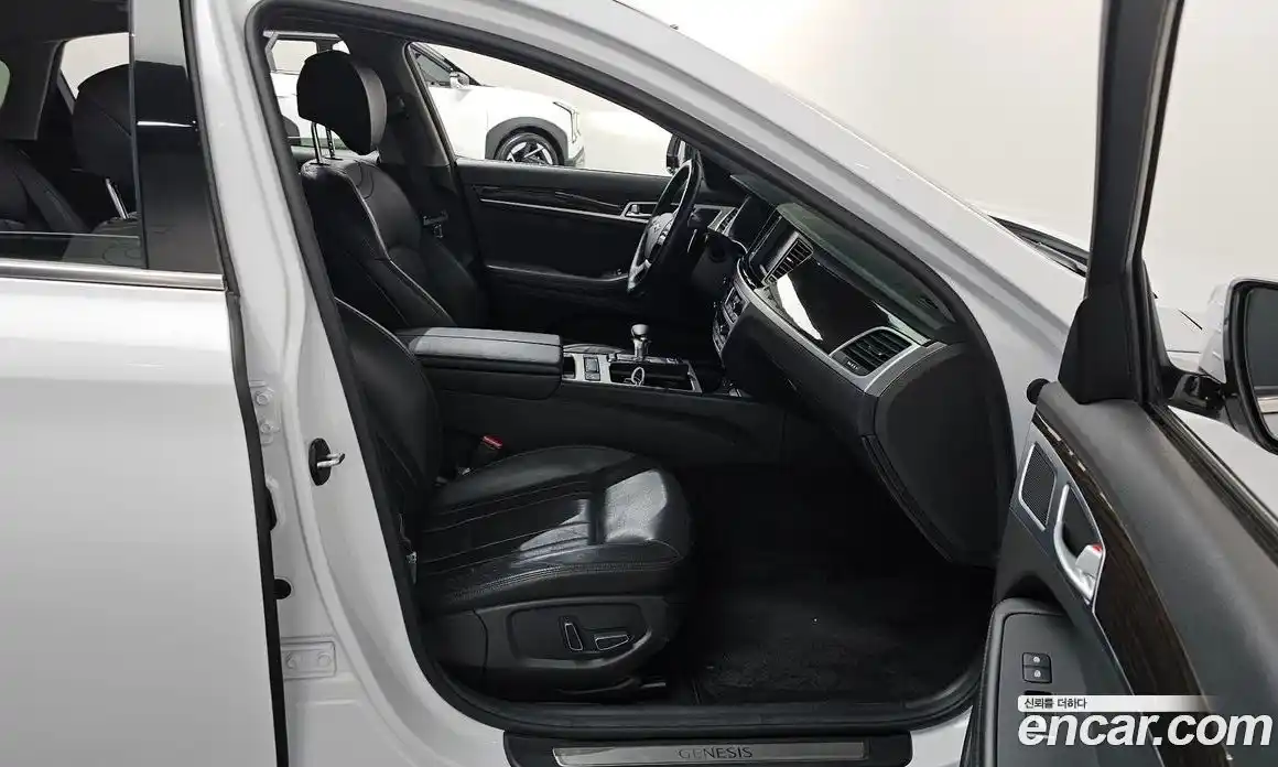 Genesis G80 2016 3.3 Автомат в Москве № 1173577, фото 11