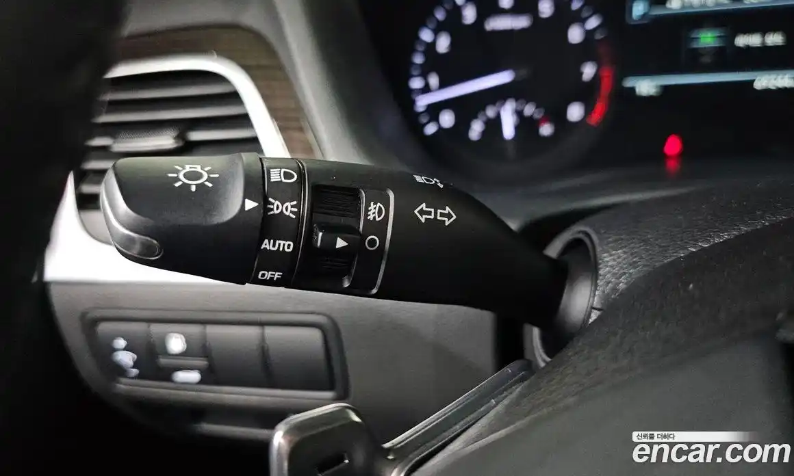 Genesis G80 2016 3.3 Автомат в Москве № 1173577, фото 16