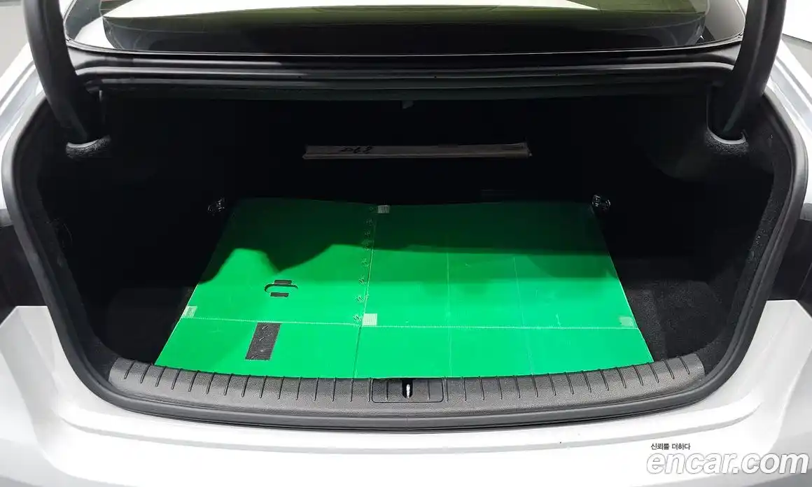 Genesis G80 2016 3.3 Автомат в Москве № 1173577, фото 20