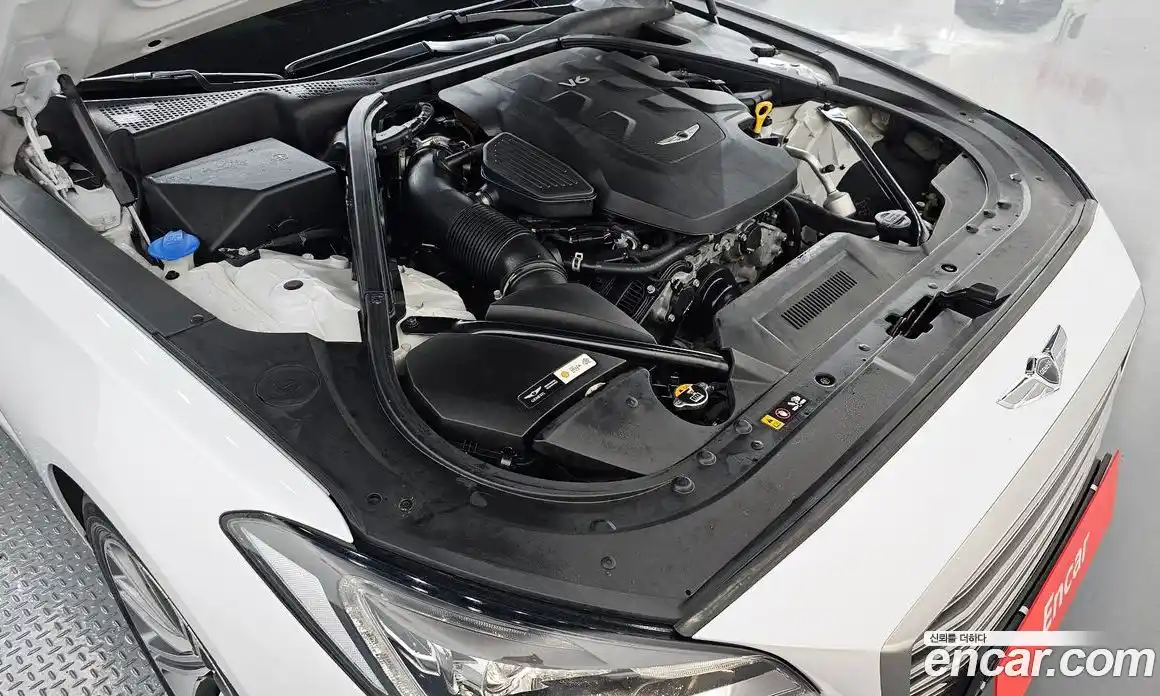 Genesis G80 2016 3.3 Автомат в Москве № 1173577, фото 6