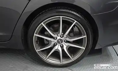 Genesis G70 2019 2.0 гидро в Москве № 1173592, миниатюра 5