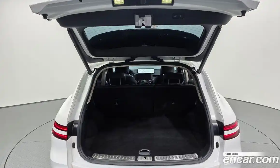 Genesis GV70 2022 2.5 Автомат в Москве № 1173600, фото 20