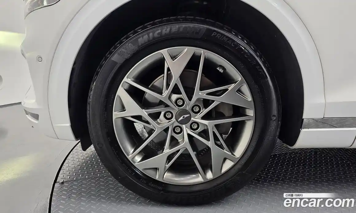 Genesis GV70 2022 2.5 Автомат в Москве № 1173600, фото 5