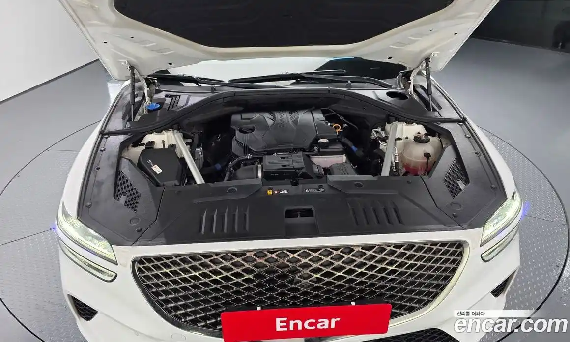 Genesis GV70 2022 2.5 Автомат в Москве № 1173600, фото 6