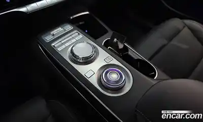 Genesis GV70 2022 2.5 Автомат в Москве № 1173600, миниатюра 9