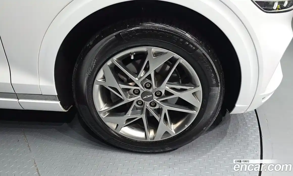 Genesis GV70 2021 2.2 Автомат в Москве № 1173602, фото 5