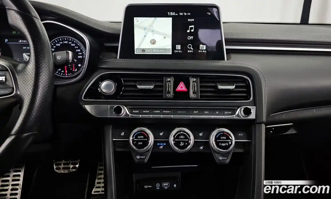 Genesis G70 2018 3.3 Автомат в Москве № 1173607, фото 15