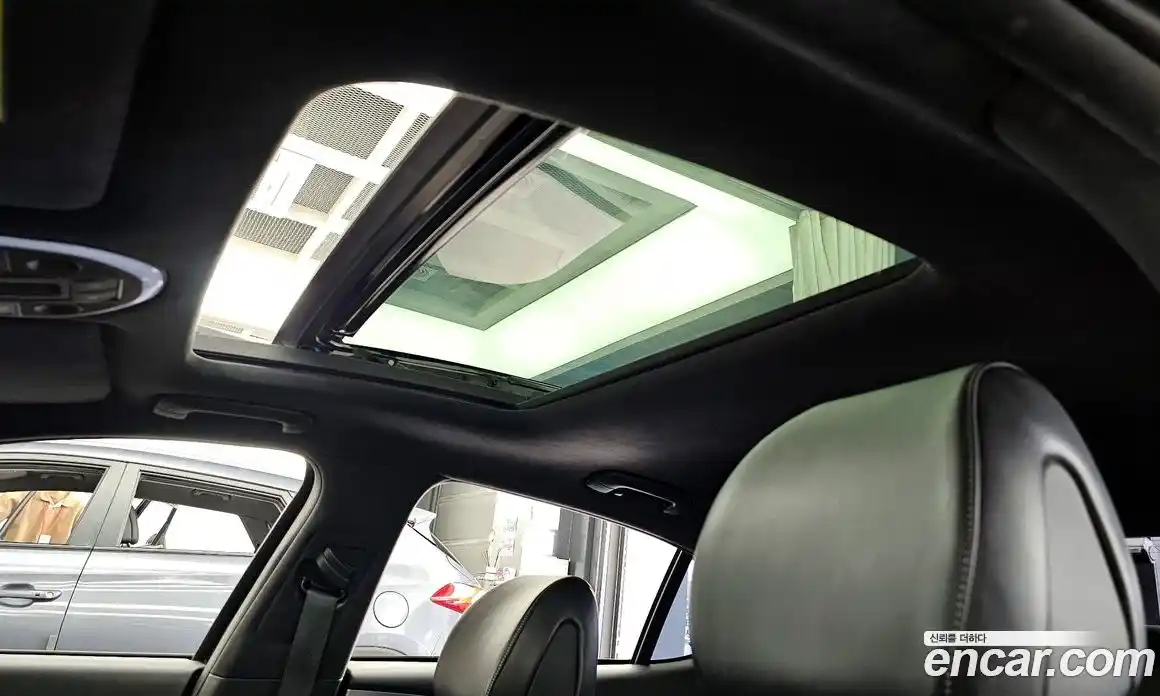 Genesis G70 2018 3.3 Автомат в Москве № 1173607, фото 19