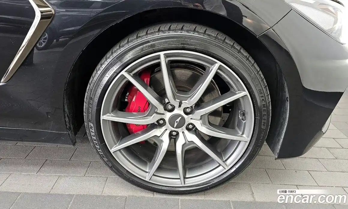 Genesis G70 2018 3.3 Автомат в Москве № 1173607, фото 5