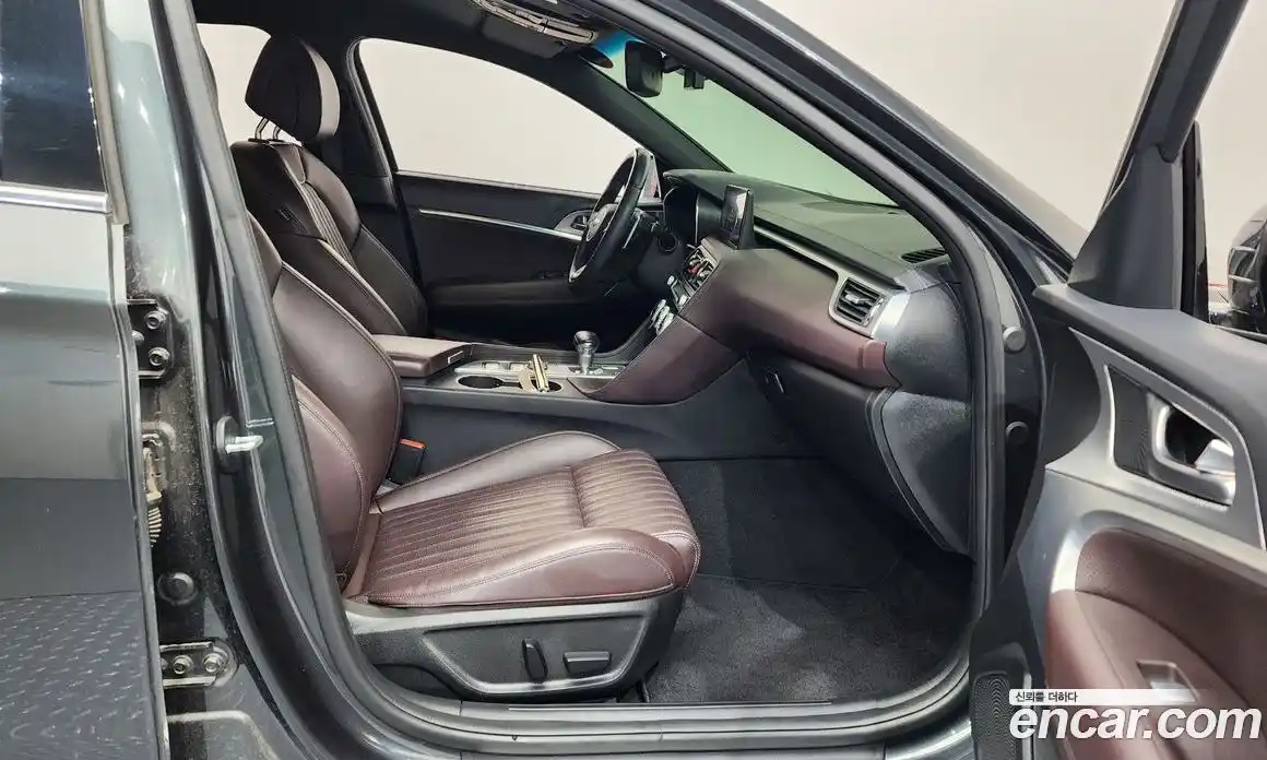 Genesis G70 2021 2.2 Автомат в Москве № 1173621, фото 11