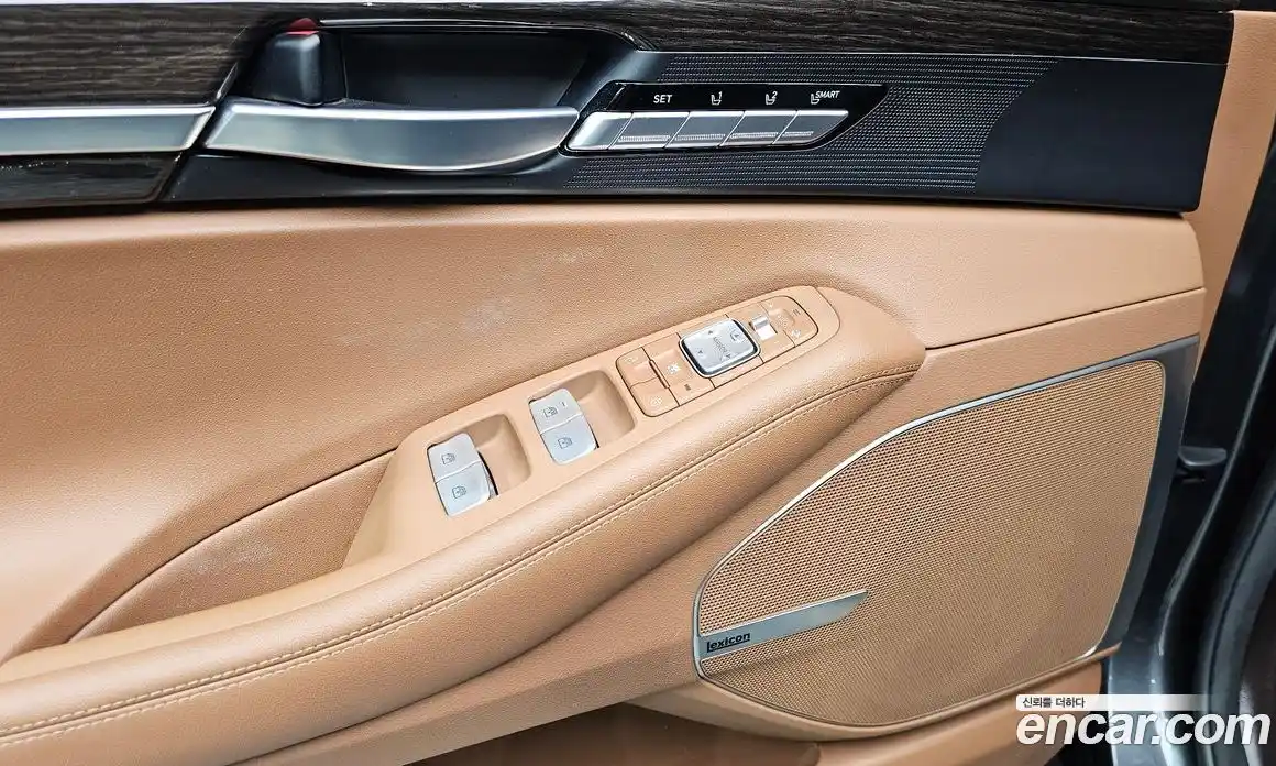 Genesis G90 2021 3.8 Автомат в Москве № 1173630, фото 18