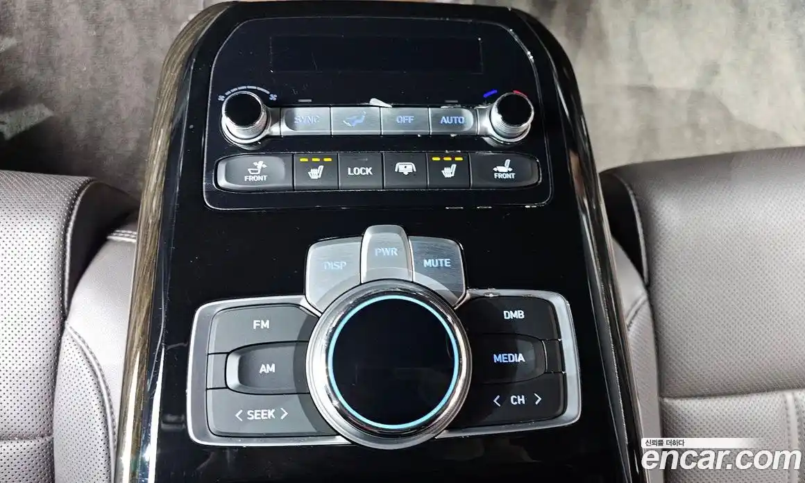 Genesis G90 2021 3.8 Автомат в Москве № 1173630, фото 19