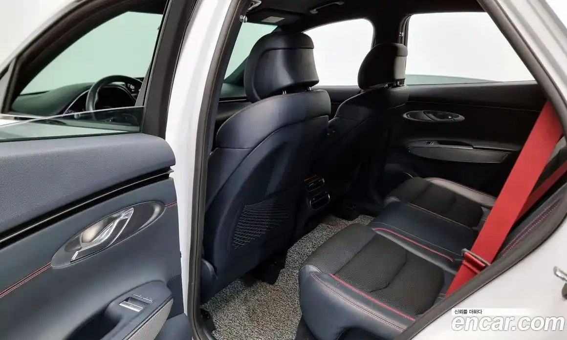 Genesis GV70 2021 2.5 Автомат в Москве № 1173653, фото 12