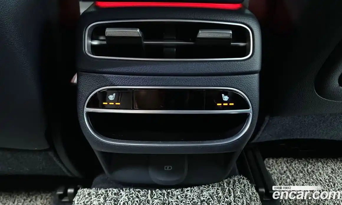 Genesis GV70 2021 2.5 Автомат в Москве № 1173653, фото 20