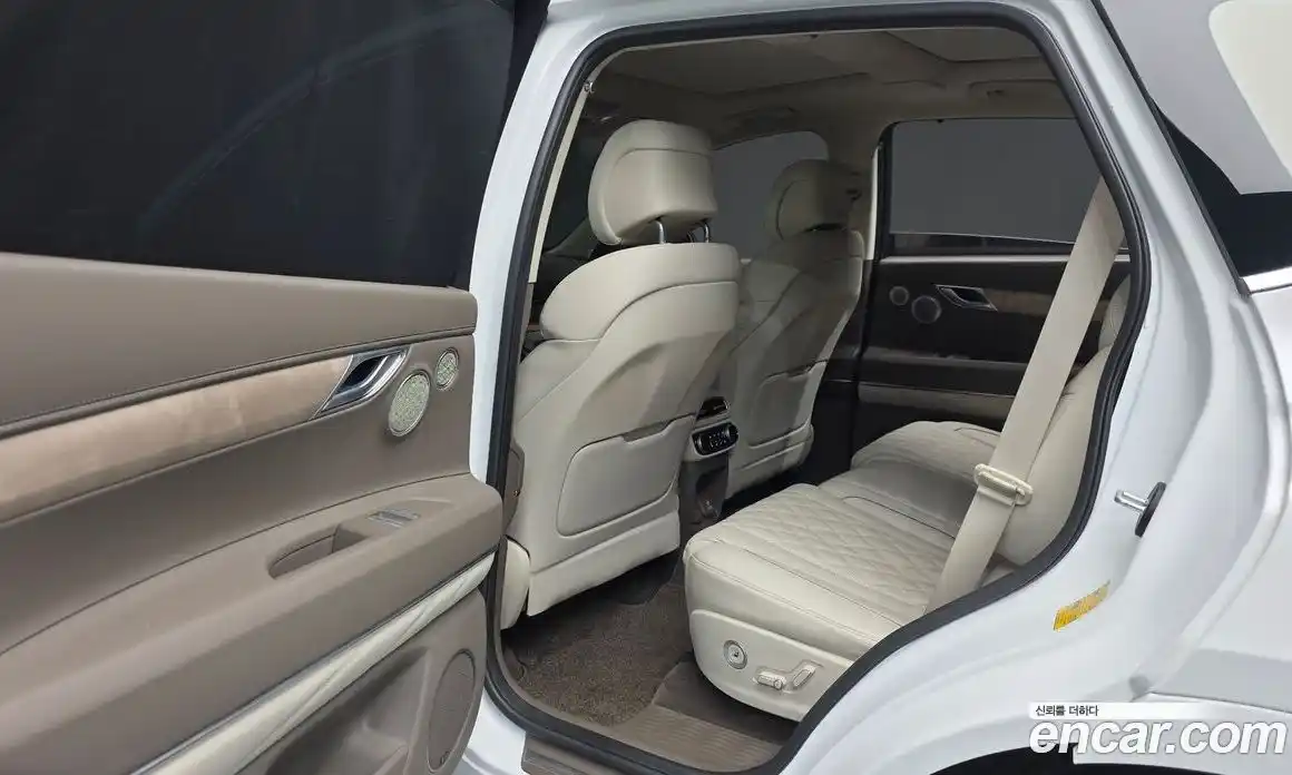 Genesis GV80 2021 3.0 Автомат в Москве № 1173705, фото 17