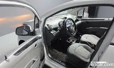 Chevrolet Spark 2012 1.0 Механическая в Москве № 1190181, миниатюра 11