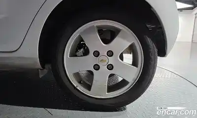 Chevrolet Spark 2012 1.0 Механическая в Москве № 1190181, миниатюра 5