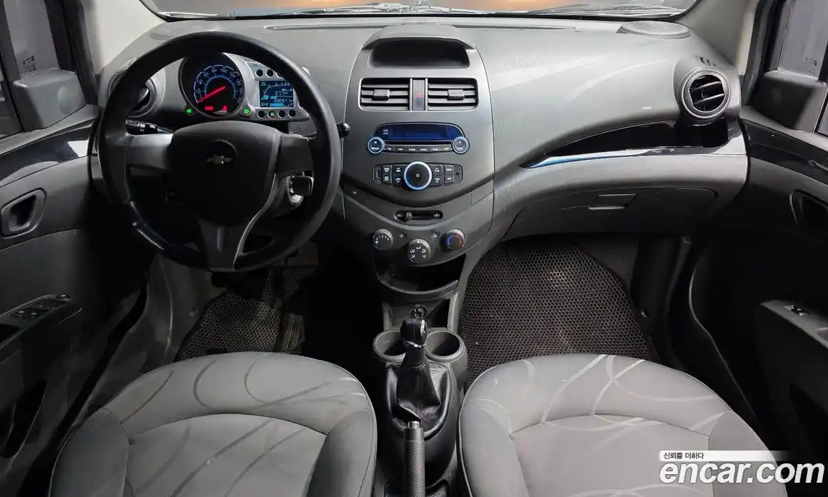 Chevrolet Spark 2012 1.0 Механическая в Москве № 1190181, фото 7