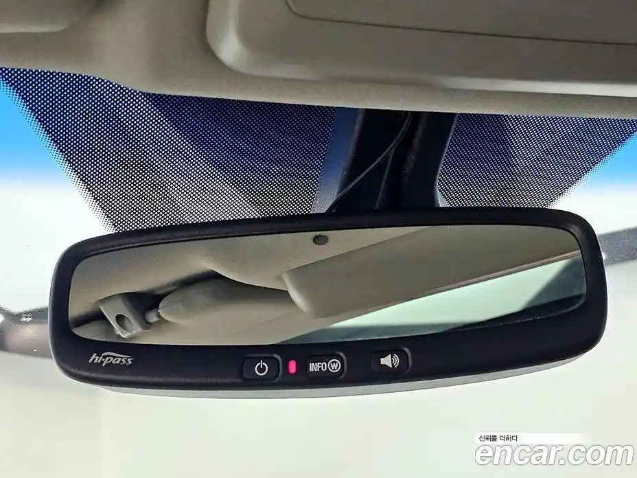 Chevrolet Captiva 2012 2.0 Автомат в Москве № 1190218, фото 13