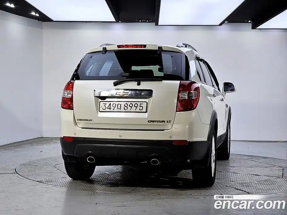 Chevrolet Captiva 2012 2.0 Автомат в Москве № 1190218, фото 3