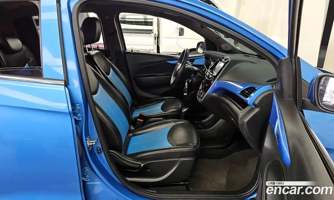 Chevrolet Spark 2016 1.0 Автомат в Москве № 1190220, фото 11